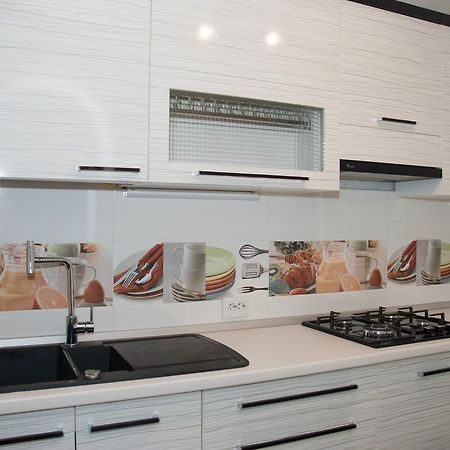 Bazar Apartment คีชีเนา ภายนอก รูปภาพ