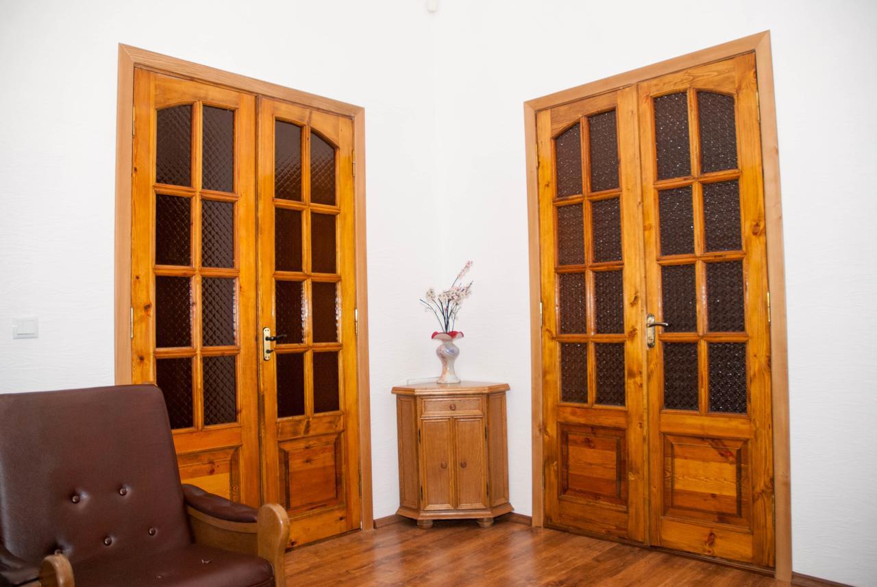 Bazar Apartment คีชีเนา ภายนอก รูปภาพ